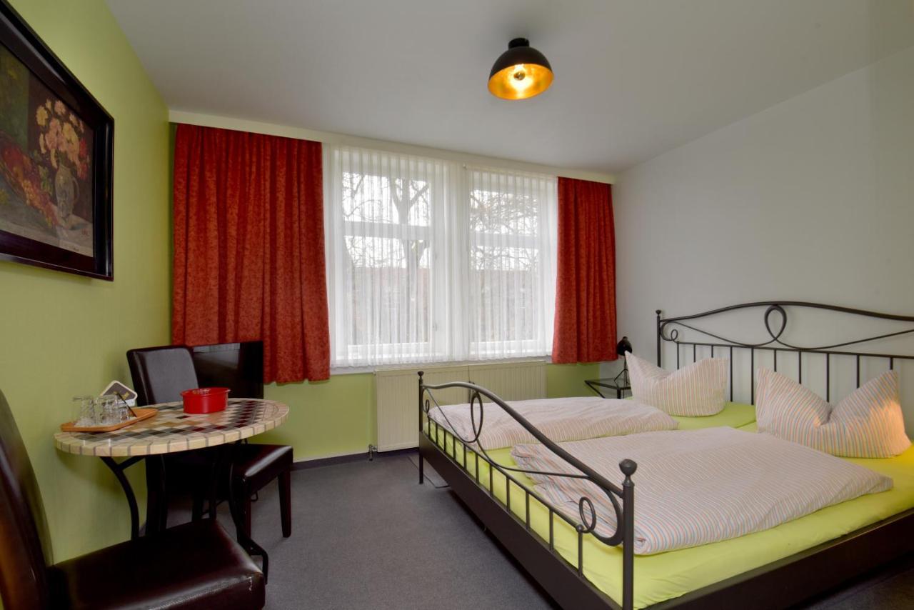 ארנשטאדט Hotel Goldene Sonne מראה חיצוני תמונה